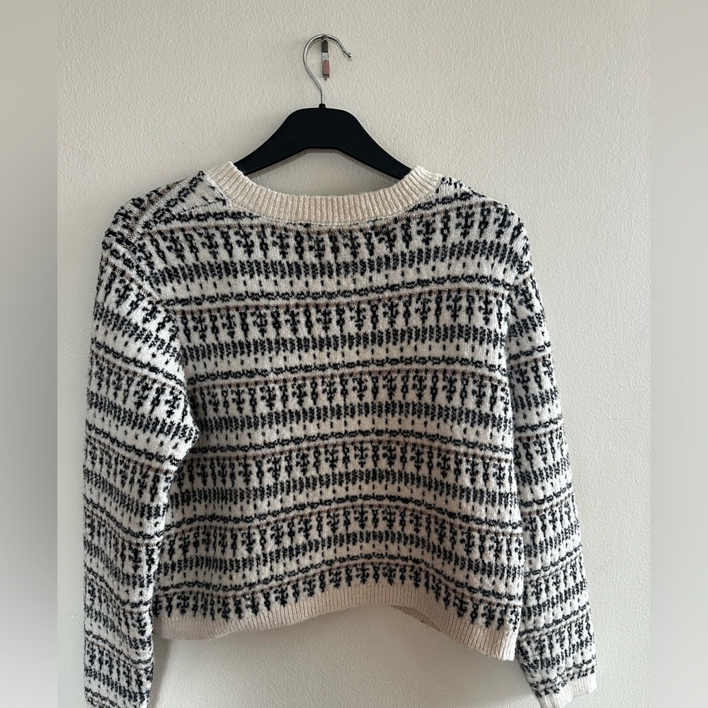 Primark Cropped White & Black Knit Cardigan – Gold Button Accents, Size M - Picture 3 of 6